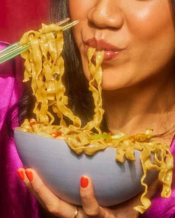 Soy Garlic Saucy Noodles Online Sale - Image 2