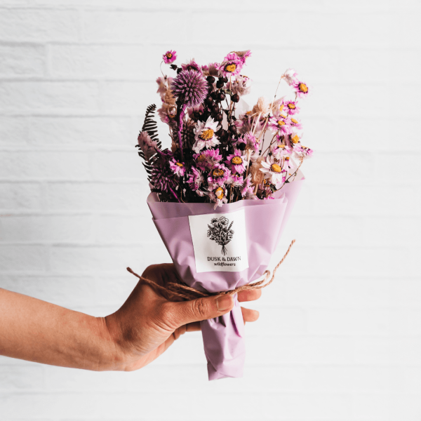Victoria Dried Flower Mini Bouquet Hot on Sale