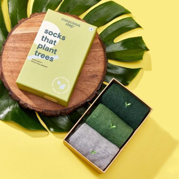 Socks That Plant Trees Gift Set - Unisex For Sale - Image 2