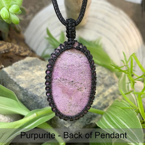 Purpurite Macramé Pendant Necklace Online Hot Sale - Image 3