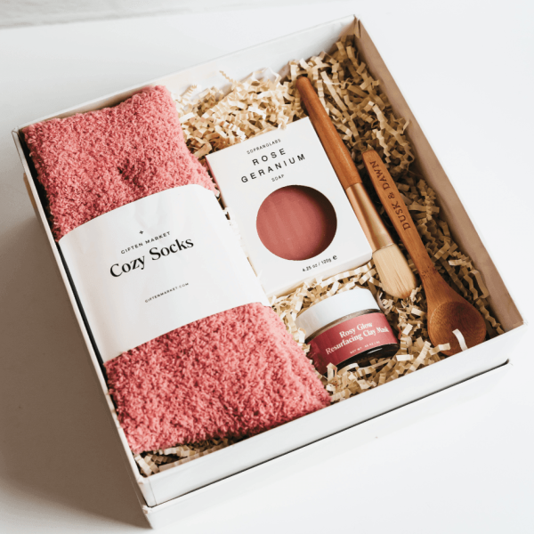 Virtual Hug Gift Box - Rose Online