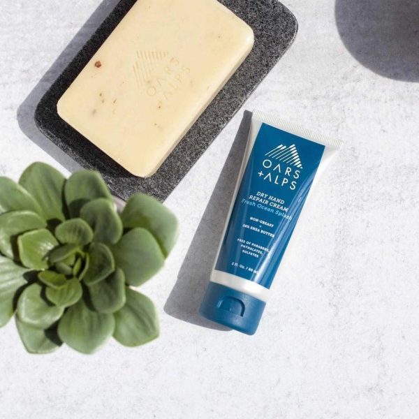 Dry Hand Repair Cream with Shea Butter For Sale - Image 5